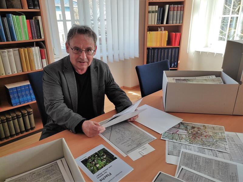 Andreas Kurz, früherer Leiter des Heimatkundlichen Dokumentationszentrums des Landkreises Lindau in Weiler, hat intensiv zur Geschichte des Flachsanbaus im Allgäu recherchiert. 